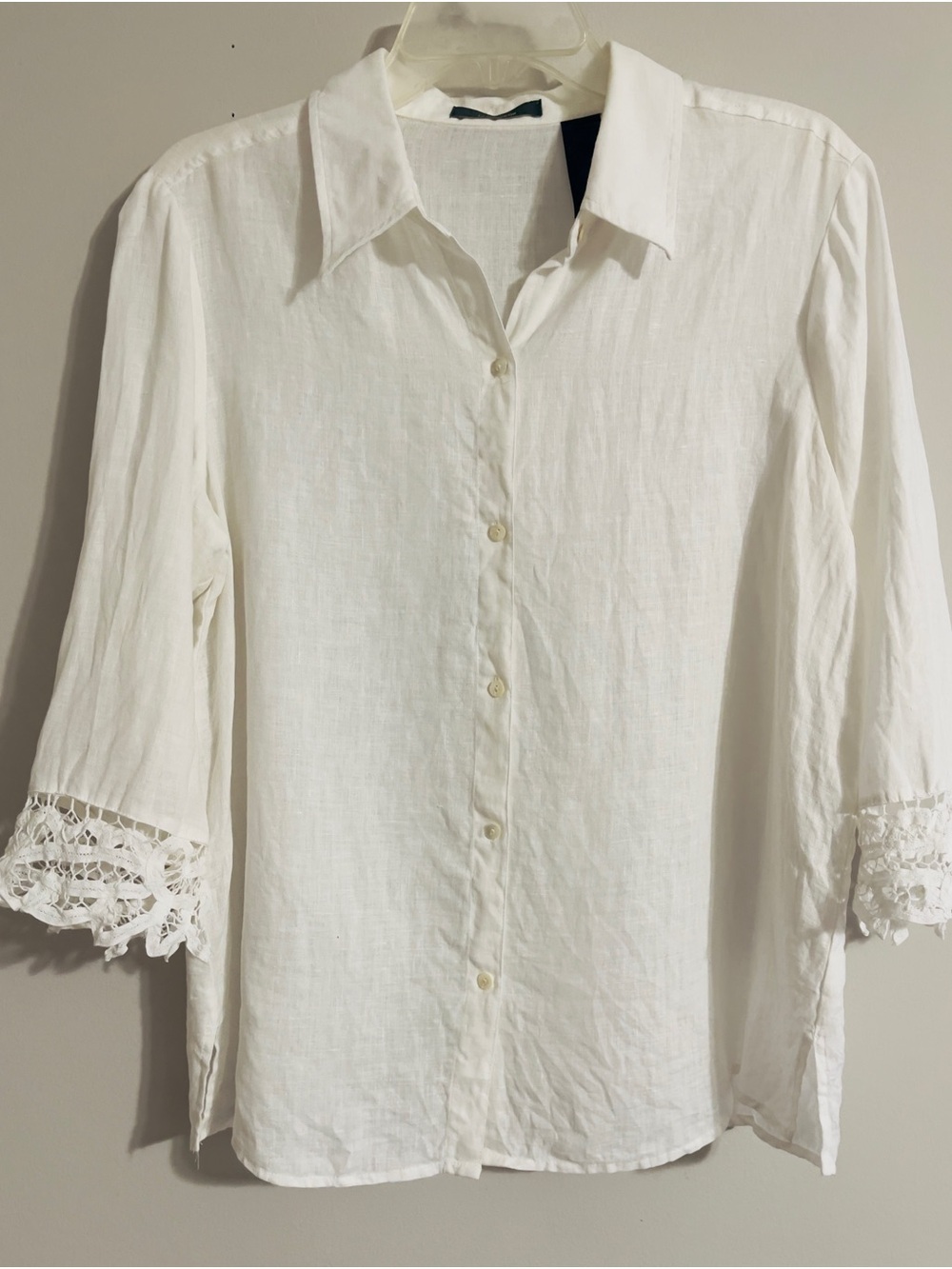 Liz Claiborne White 100% Linen Button Up Blouse Top Sz L Crochet Sleeves Beachy